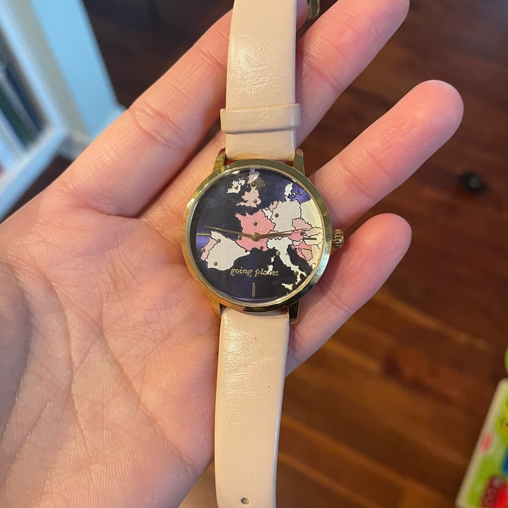 Kate Spade Women’s Metro Stainless Steel Quartz Watch in excellent condition!